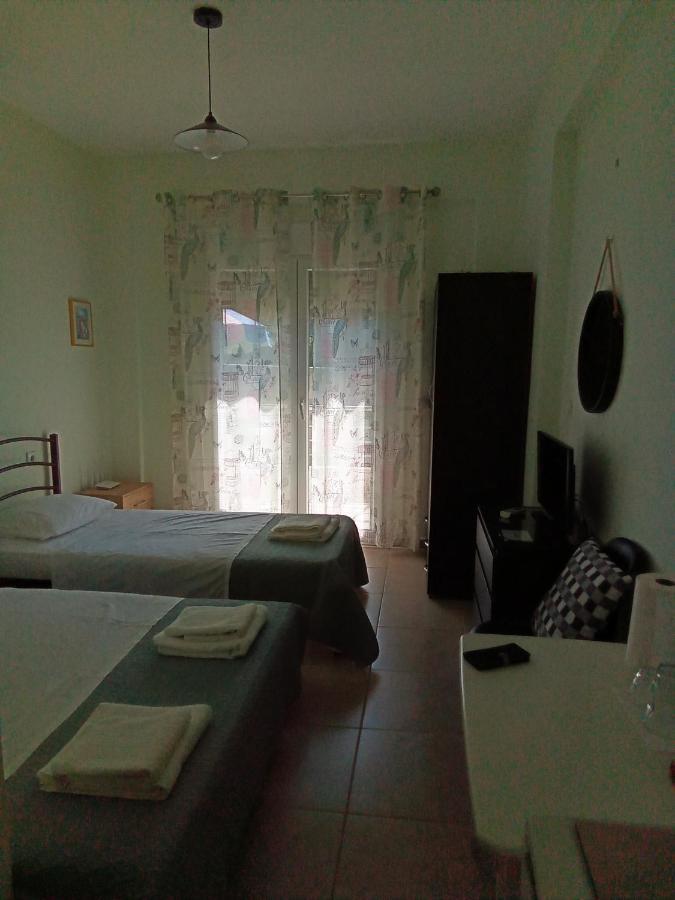 Irina Haus Apartment Gerakini Luaran gambar